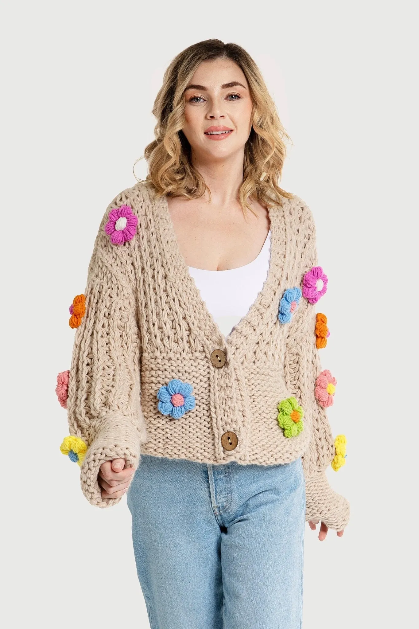 Appliqué Knit Floral Cardigan With Buttons